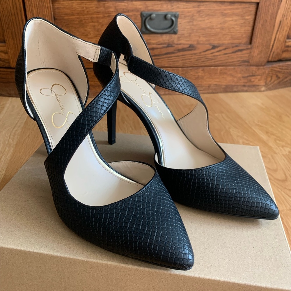 Jessica Simpson Black Textured Heels